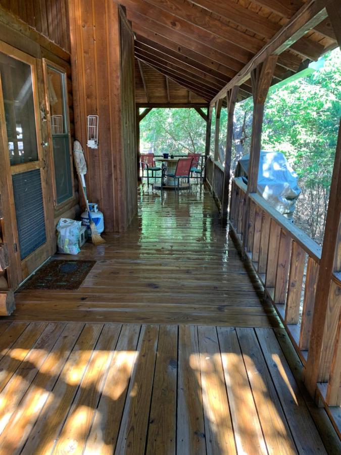 Lake Whitney Log Cabin Lakewood Harbor Exterior photo