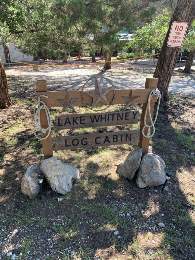 Lake Whitney Log Cabin Lakewood Harbor Exterior photo